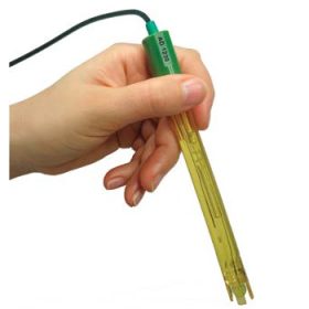 Cserélhető mérőszonda (elektróda) AD1230B epoxy pH elektróda használat közben