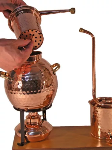 Arab lepárló aromakosara