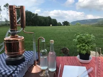 Illóolaj leválasztó - folyamatos üzemű, kisebb mennyiséghez