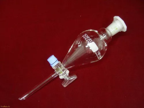 Illóolaj leválasztó tölcsér 100 ml-es
